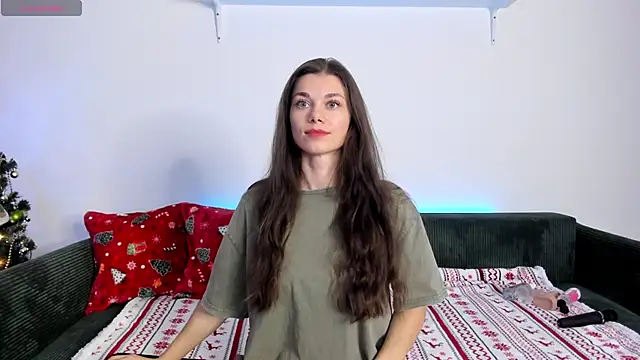 Eva McCoy online show from December 2025 09:46:02 AM