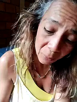 Lady Lolla11 online show from November 2025 04:08:02 PM