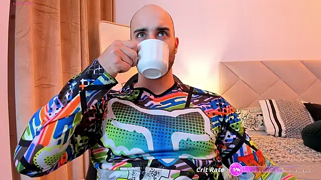 Snapshot of Chris_Alzate chatting on October 2025 11:35:01 PM Chris Alzate online show from October 2025 11:35:01 PM