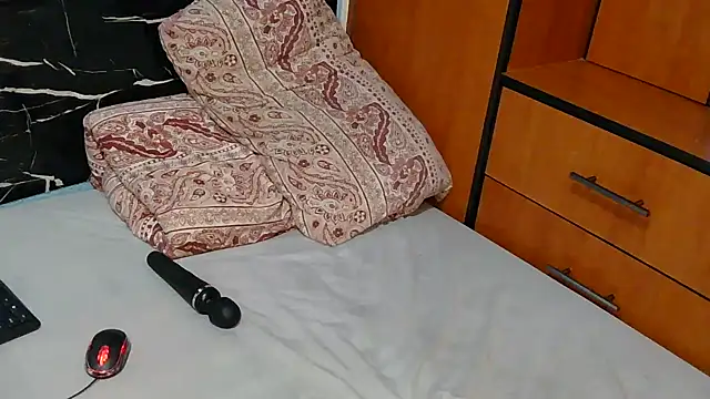 Snapshot of EbonyAlphaBitch chatting on February 2026 10:31:01 PM EbonyAlphaBitch online show from February 2026 10:31:01 PM