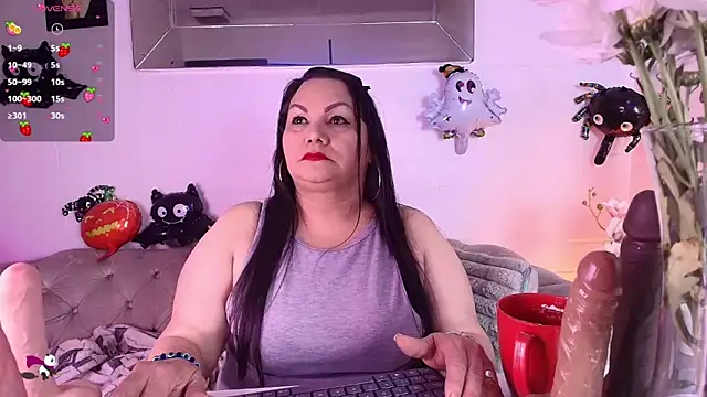 EllenaBoobs  online show from October 2025 06:58:02 AM