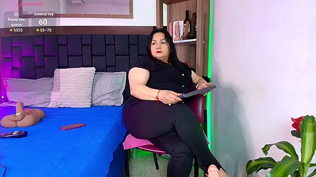 EllenaBoobs  online show from May 2026 07:51:01 PM