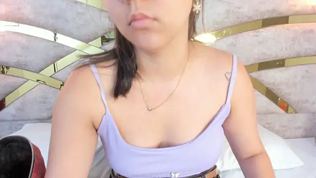 Sofiia Rossee  online show from October 2025 09:01:01 PM