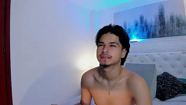 Snapshot of MathewAdams chatting on October 2025 06:39:02 PM MathewAdams online show from October 2025 06:39:02 PM