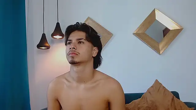 Snapshot of MathewAdams chatting on November 2025 01:56:02 PM MathewAdams online show from November 2025 01:56:02 PM