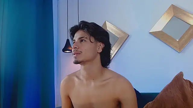 Snapshot of MathewAdams chatting on November 2025 06:41:04 PM MathewAdams online show from November 2025 06:41:04 PM