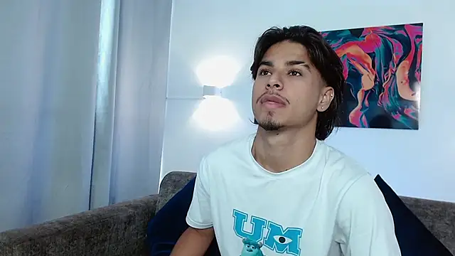 Snapshot of MathewAdams chatting on November 2025 01:39:02 PM MathewAdams online show from November 2025 01:39:02 PM