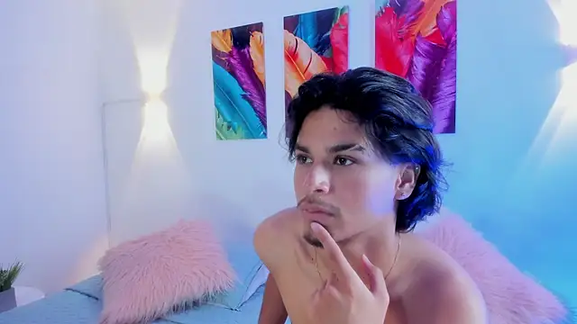 Snapshot of MathewAdams chatting on December 2025 06:25:01 PM MathewAdams online show from December 2025 06:25:01 PM