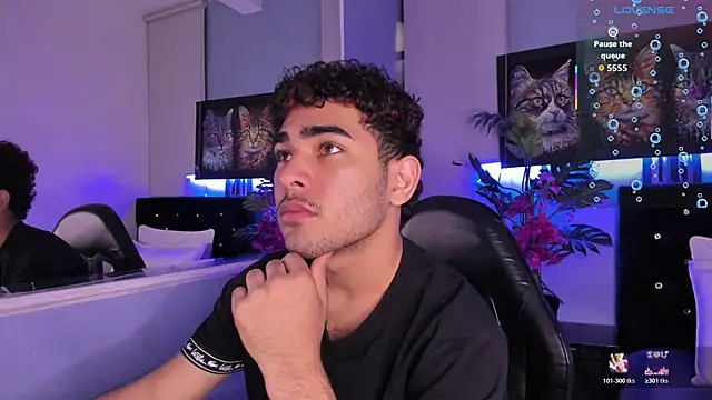 LucasCarterr  online show from November 2025 04:46:02 AM