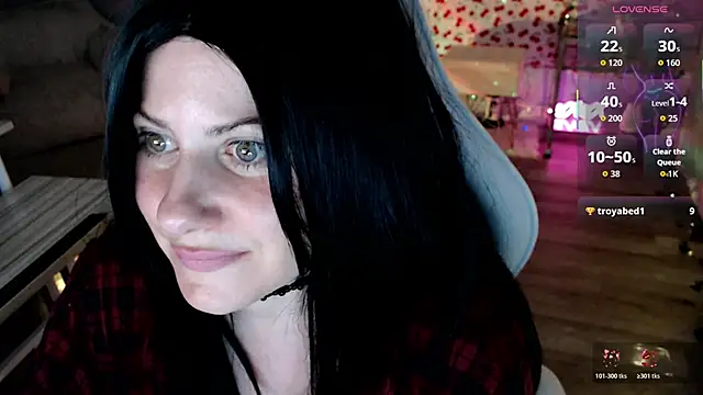 Snapshot of BellaStar84 chatting on June 2026 09:44:02 AM BellaStar84 online show from June 2026 09:44:02 AM