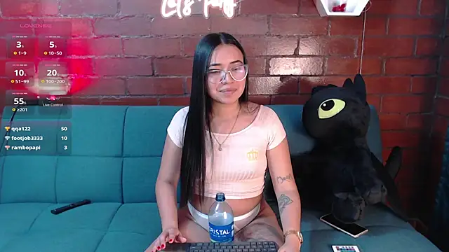 Snapshot of im_mariham_ chatting on March 2025 03:09:01 PM im mariham online show from March 2025 03:09:01 PM