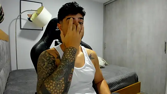 Dante Storm online show from November 2025 12:37:01 PM