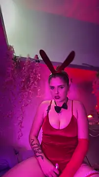 Snapshot of LoganPeny chatting on November 2025 11:25:01 AM LoganPeny online show from November 2025 11:25:01 AM