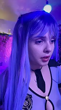 Snapshot of LoganPeny chatting on December 2025 04:06:01 AM LoganPeny online show from December 2025 04:06:01 AM