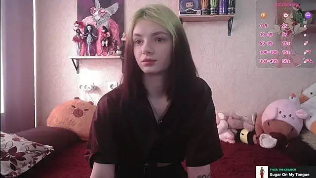 Snapshot of mavis_li chatting on September 2025 03:07:02 AM mavis li online show from September 2025 03:07:02 AM