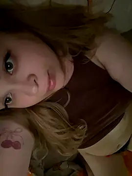 IMHORNYWET online show from October 2025 12:47:02 PM