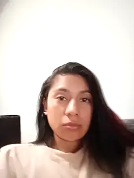 yes0225 online show from March 2025 09:03:01 PM