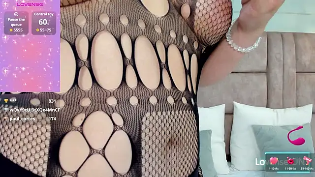 Snapshot of eva_sainnt chatting on September 2025 03:44:02 PM eva sainnt online show from September 2025 03:44:02 PM