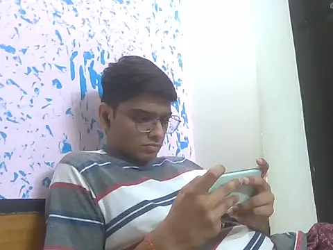 Snapshot of sutfvkii chatting on March 2026 05:02:01 PM sutfvkii online show from March 2026 05:02:01 PM