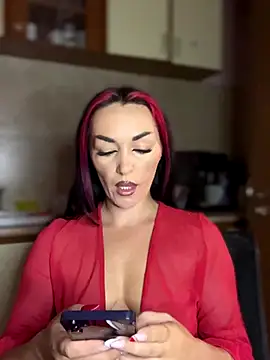 MeganFoxiy online show from November 2025 05:39:02 AM