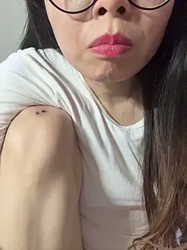 aa520uv online show from December 2025 04:01:02 PM