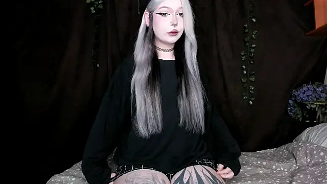 amelia mays xx online show from November 2025 01:00:02 PM