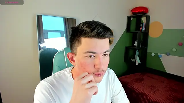 Danny  Magic online show from March 2025 02:30:01 PM