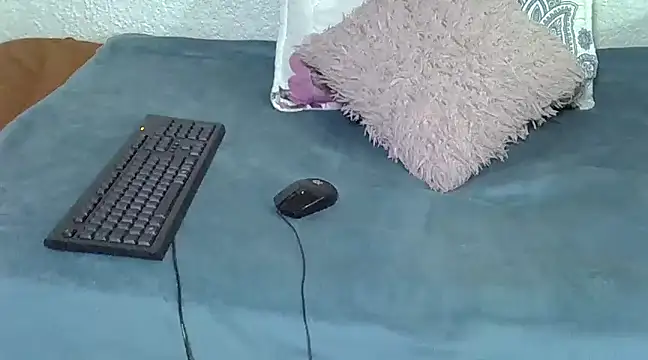 Hotytoty26 online show from March 2025 10:00:02 AM