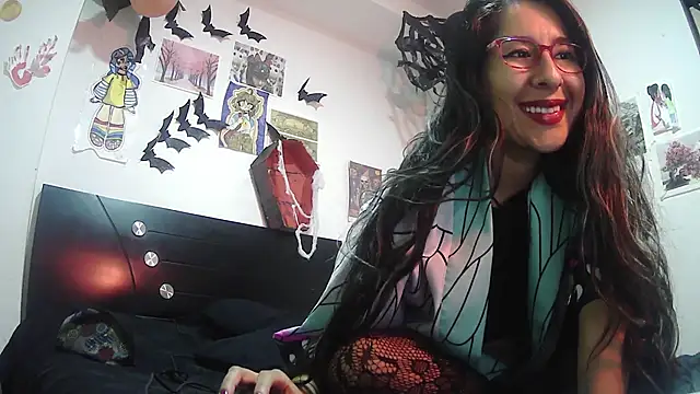 Snapshot of Malishka-fox chatting on November 2025 02:36:01 AM Malishka-fox online show from November 2025 02:36:01 AM