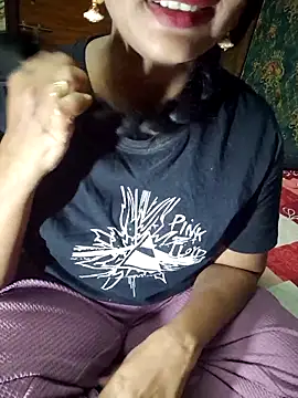 Snapshot of Shalini_telugu09 chatting on September 2025 02:40:02 PM Shalini telugu09 online show from September 2025 02:40:02 PM