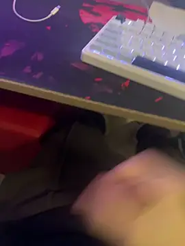 Snapshot of impaolo20 chatting on March 2025 05:39:01 PM impaolo20 online show from March 2025 05:39:01 PM