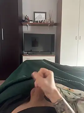 Snapshot of impaolo20 chatting on October 2025 12:25:01 PM impaolo20 online show from October 2025 12:25:01 PM