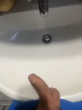 impaolo20 online show from December 2025 03:07:01 PM