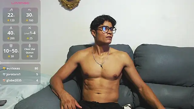 Christian Musclet4 online show from October 2025 02:32:02 AM