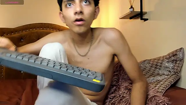 Matty Sparkk online show from March 2025 07:20:02 PM