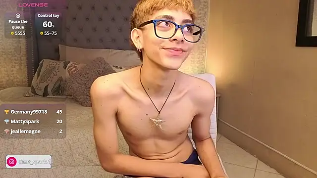 Matty Sparkk online show from October 2025 01:19:01 PM