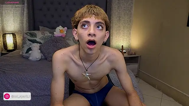 Matty Sparkk online show from November 2025 01:59:02 PM