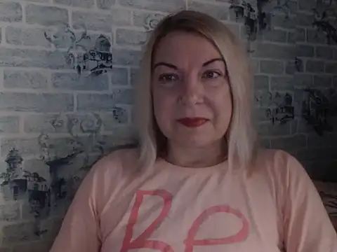 Lillia Ray online show from December 2025 11:59:01 AM