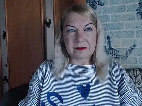 Lillia Ray online show from May 2026 07:39:02 AM