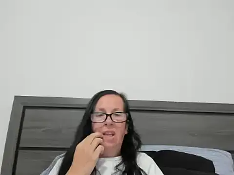 peachgoddess online show from October 2025 12:35:01 PM