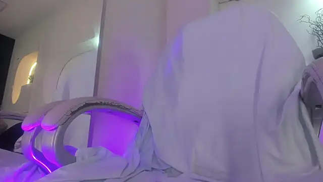 Hot valerygh online show from November 2025 08:20:01 PM