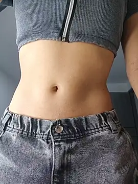 Snapshot of Miss-Dannie chatting on February 2026 01:22:01 AM Miss-Dannie online show from February 2026 01:22:01 AM