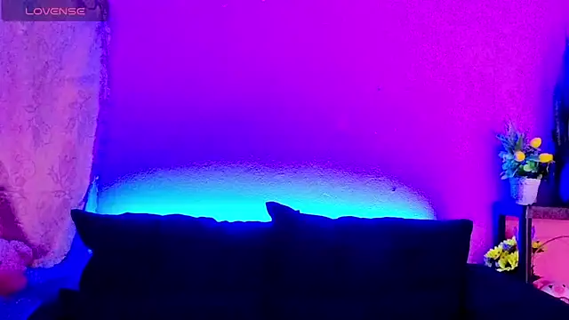 DianaGom online show from February 2026 12:41:01 AM