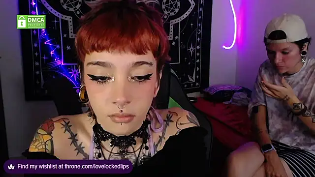 lovelockedlips online show from September 2025 02:28:02 AM