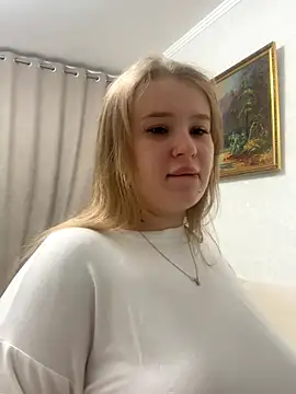 Snapshot of Amy_Sky_ chatting on October 2025 06:51:01 PM Amy Sky online show from October 2025 06:51:01 PM