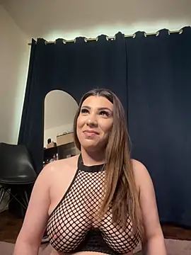 Snapshot of Natasha_Cameron22 chatting on April 2026 03:58:01 PM Natasha Cameron22 online show from April 2026 03:58:01 PM