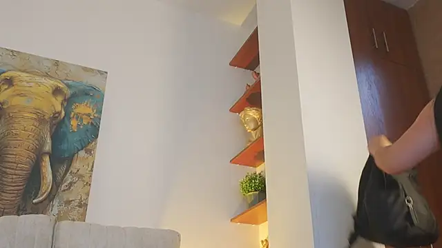 AliceCorner online show from February 2026 12:14:01 PM