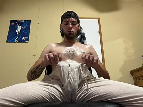 Snapshot of bwcizThrobbing chatting on September 2025 10:28:02 AM bwcizThrobbing online show from September 2025 10:28:02 AM