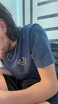 bwcizThrobbing online show from January 2026 11:59:02 AM