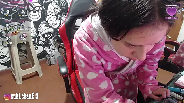 Sukychan  online show from November 2025 07:12:01 PM